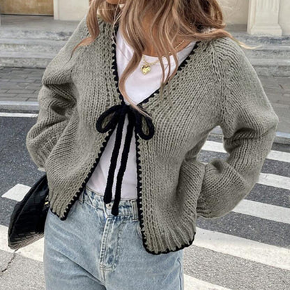 Sweater LaceUp chic et décontracté